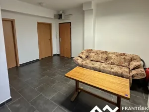 Pronájem bytu 3+kk, Brno, Valchařská, 69 m2