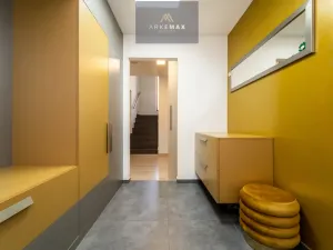 Prodej rodinného domu, Žabeň, 410 m2