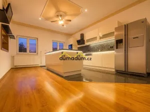 Prodej rodinného domu, Praha, Gallašova, 450 m2