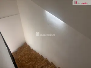 Pronájem bytu 1+kk, Praha - Běchovice, Podnikatelská, 14 m2