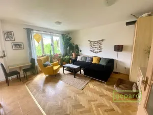Pronájem bytu 2+kk, Praha, Jihlavská, 54 m2