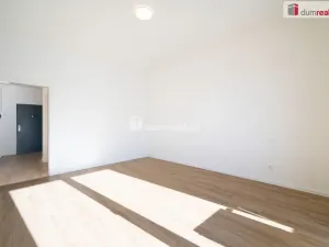 Pronájem bytu 2+kk, České Budějovice - České Budějovice 2, Branišovská, 77 m2