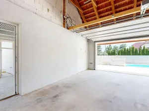 Prodej rodinného domu, Praha - Pitkovice, Žampiónová, 190 m2