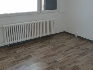 Prodej bytu 3+1, Teplice, Hlávkova, 54 m2