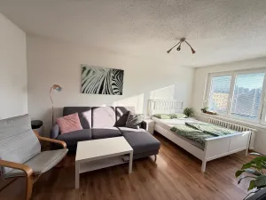 Pronájem bytu 1+1, Ostrava - Poruba, Vincence Makovského, 38 m2