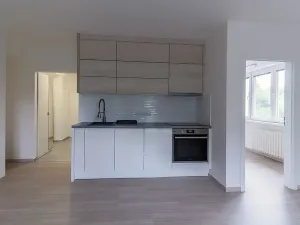 Prodej bytu 3+kk, Praha - Podolí, Gončarenkova, 61 m2
