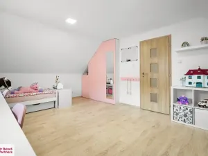 Prodej rodinného domu, Kolešov, 198 m2