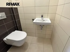Pronájem rodinného domu, Králův Dvůr, Větrná, 80 m2