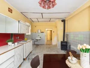 Prodej vícegeneračního domu, Chotiněves, 495 m2