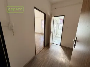 Pronájem bytu 1+kk, Sokolov, Křížová, 37 m2