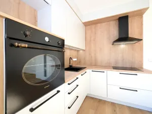 Pronájem bytu 1+kk, Praha - Střížkov, Střížkovská, 37 m2