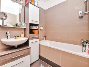 Prodej bytu 2+kk, Praha - Stodůlky, Toufarova, 58 m2