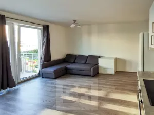 Pronájem bytu 1+kk, Praha - Stodůlky, Toufarova, 34 m2