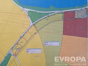 Prodej pole, Hradec Králové, 6364 m2