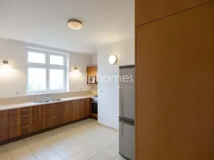 Pronájem bytu 3+1, Praha - Střešovice, Malá, 112 m2