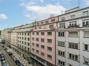 Prodej bytu 2+kk, Praha - Staré Město, Dlouhá, 72 m2