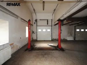 Prodej komerční nemovitosti, Církvice, 6984 m2