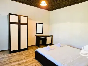 Prodej rodinného domu, Karnobat, Bulharsko, 206 m2