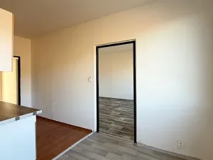 Pronájem bytu 2+1, Chomutov, 17. listopadu, 60 m2