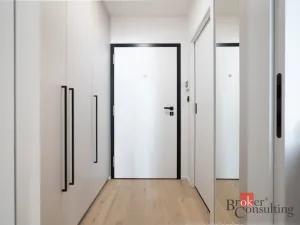 Pronájem bytu 1+kk, Praha - Vršovice, Krymská, 25 m2