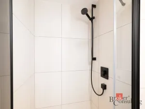 Pronájem bytu 1+kk, Praha - Vršovice, Krymská, 25 m2