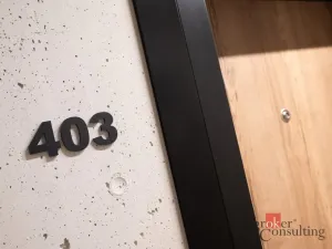 Pronájem bytu 1+kk, Praha - Vršovice, Krymská, 25 m2