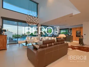 Prodej rodinného domu, Moraira, Španělsko, 350 m2