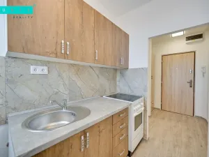 Pronájem bytu 2+1, Olomouc - Povel, kpt. Jaroše, 55 m2