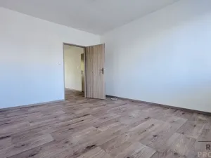 Pronájem bytu 3+1, Hodonín, třída Bří Čapků, 85 m2