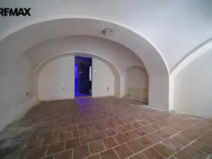 Prodej obchodního prostoru, Cheb, Cechovní, 158 m2