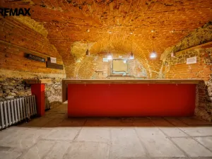 Prodej obchodního prostoru, Cheb, Cechovní, 253 m2