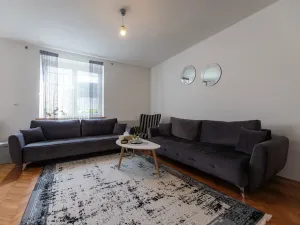 Prodej vily, Uherské Hradiště, Svatojiřské nábřeží, 293 m2