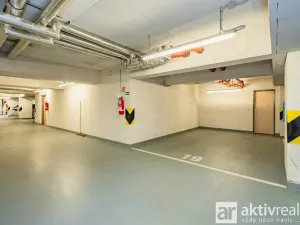 Prodej bytu 3+kk, Praha - Kyje, Farkašova, 71 m2