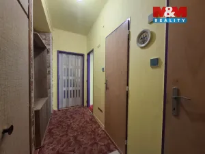 Prodej bytu 2+1, Teplice, Buzulucká, 54 m2