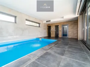 Pronájem rodinného domu, Žabeň, 410 m2