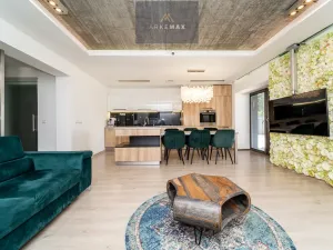 Pronájem rodinného domu, Žabeň, 410 m2