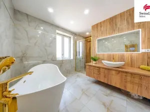 Prodej rodinného domu, Trutnov, Horská, 350 m2