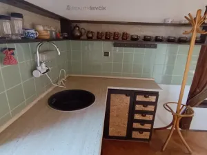 Prodej chaty, Pištín - Zálužice, 35 m2