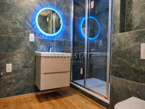 Prodej bytu 3+kk, Karlovy Vary - Drahovice, Východní, 61 m2