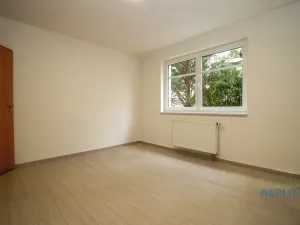 Pronájem bytu 4+1, Praha - Hostivař, Pod průsekem, 126 m2