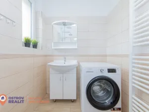 Prodej bytu 4+1, Všemina, 72 m2