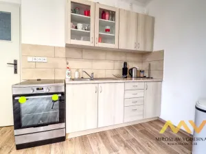 Pronájem bytu 2+1, Hradec Králové, Pospíšilova, 79 m2