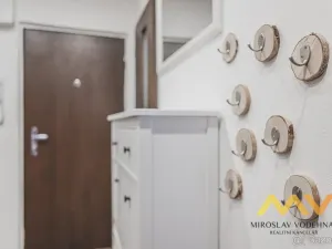 Pronájem bytu 3+1, Hradec Králové - Třebeš, třída Edvarda Beneše, 98 m2