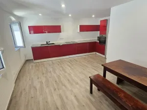 Prodej rodinného domu, Vrutice - Svařenice, 1143 m2