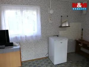 Pronájem chaty, Vráž, 23 m2