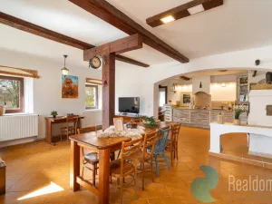 Prodej rodinného domu, Malšín - Ostrov, 360 m2