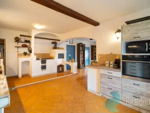 Prodej rodinného domu, Malšín - Ostrov, 360 m2