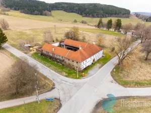 Prodej rodinného domu, Malšín - Ostrov, 360 m2