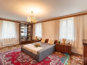 Prodej apartmánu, Český Krumlov, Hřbitovní, 270 m2