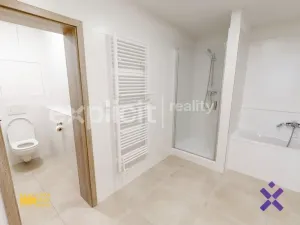 Pronájem bytu 2+kk, Zlín, 87 m2